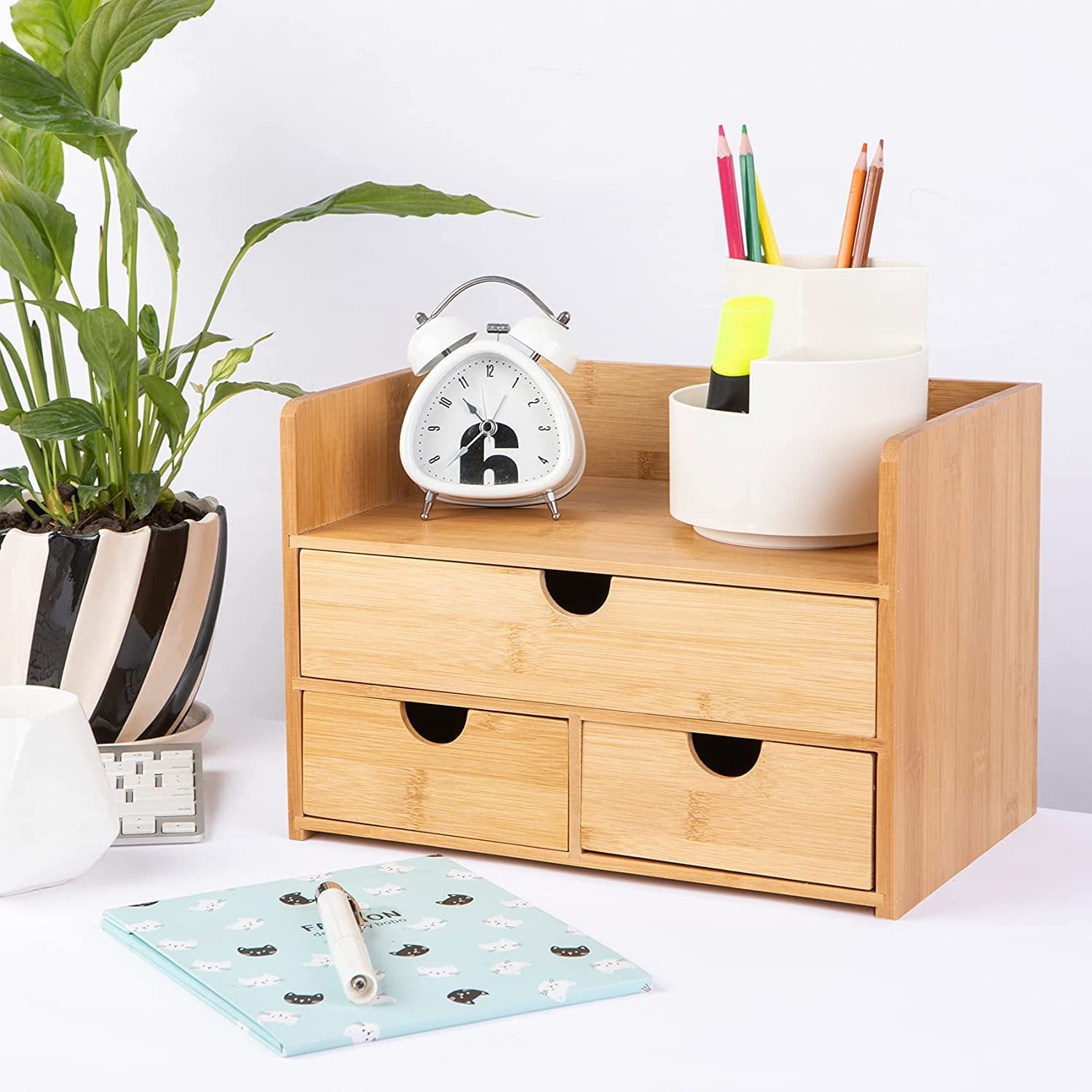 Ins Style Multi-Layer Desktop Cosmetic Organizer with Drawers Holder