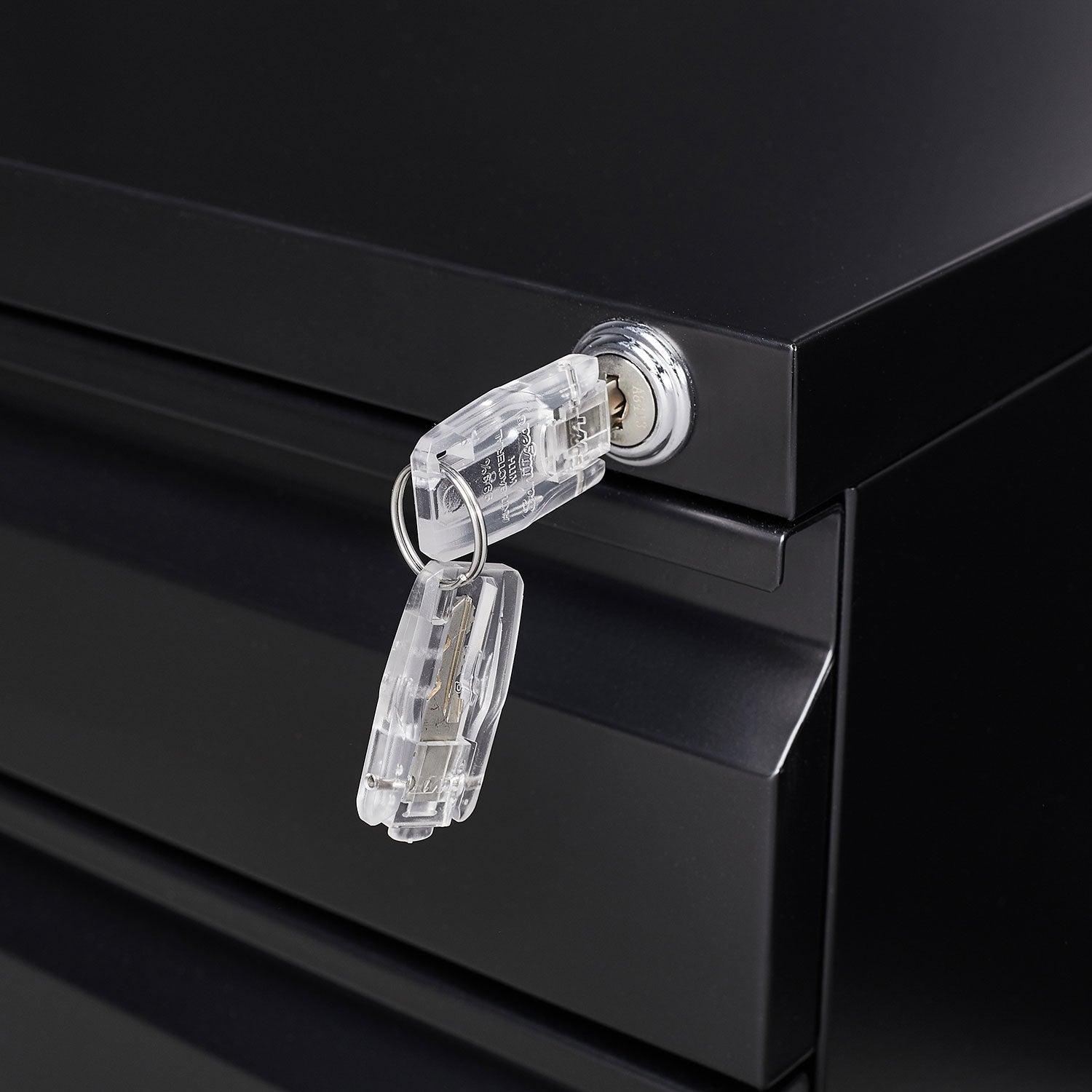 Locked Three Drawer Mobile Metal Filing Cabinet with Wheels