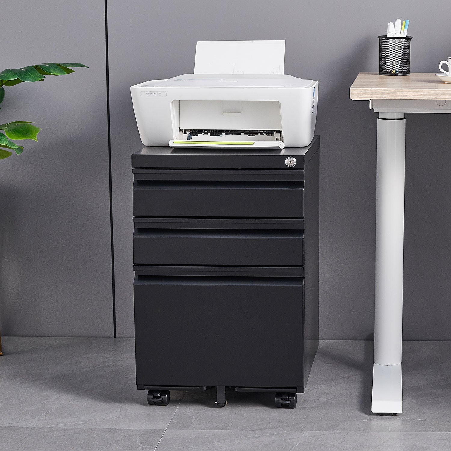 Locked Three Drawer Mobile Metal Filing Cabinet with Wheels